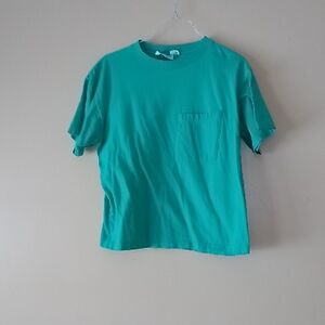 Vintage 90s Kelly Green T-Shirt with Pocket, sz S